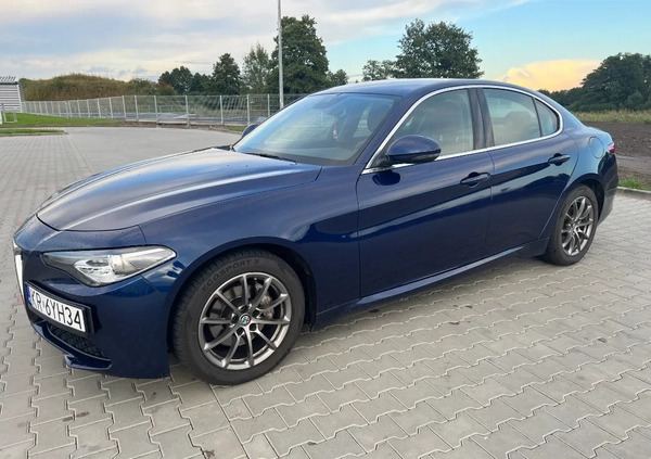 Alfa Romeo Giulia cena 97500 przebieg: 107000, rok produkcji 2019 z Kraków małe 277